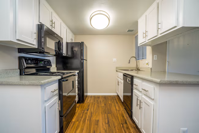Ponderosa Ranch Apartments photo 4