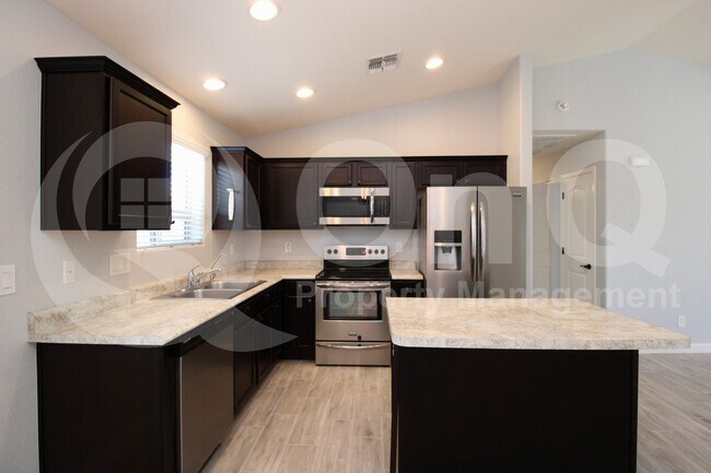 4605 East Tiger Eye Road, San Tan Valley, AZ 85143 photo 3