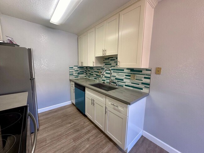 2565 Copa Del Oro Drive, Union City, CA 94587 photo 4