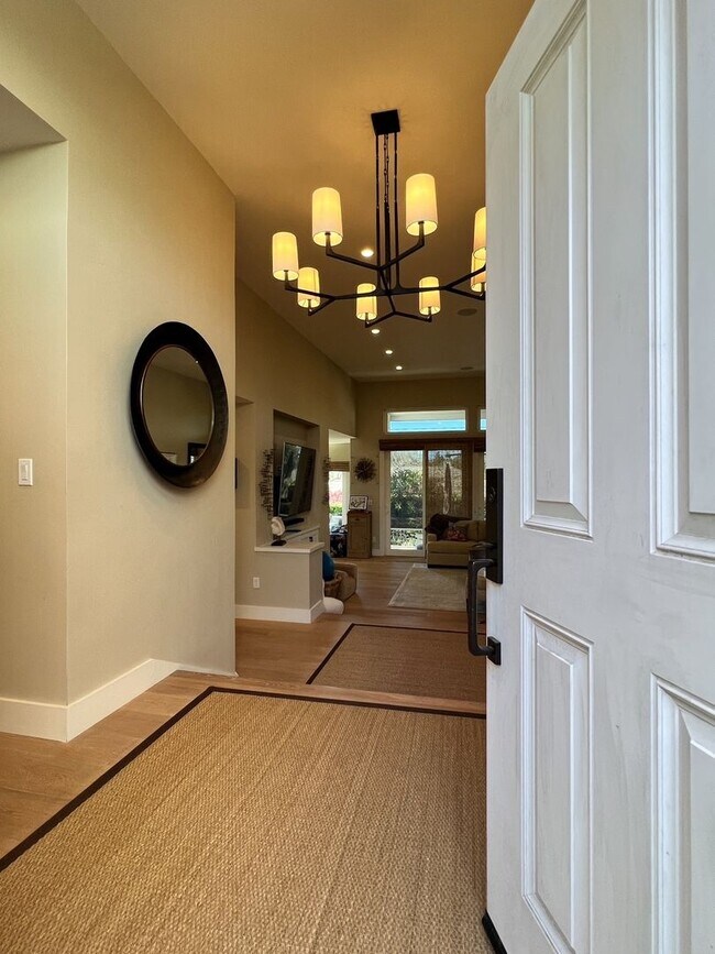 945 Augusta Cir Napa, CA 94558 photo 5