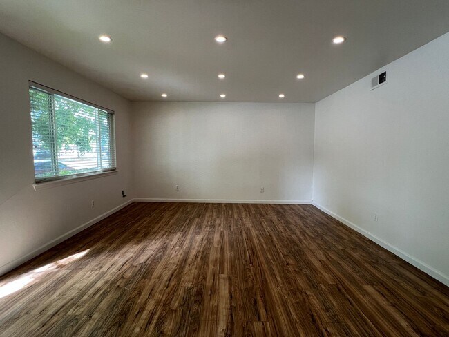 337 Blossom Hill Road, San Jose, CA 95123 photo 5