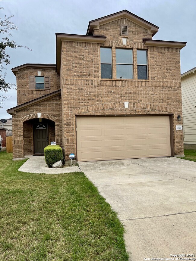 13306 Solar Crest San Antonio, TX 78245 photo 3