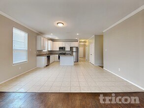 404 Chert Ln Fort Worth, TX 76131 photo 3