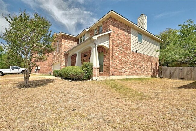 2049 Rachel Ln Round Rock, TX 78664 photo 2