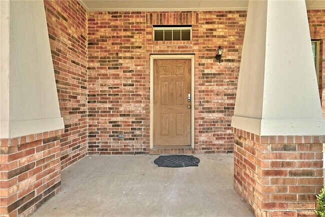 2049 Rachel Ln Round Rock, TX 78664 photo 3