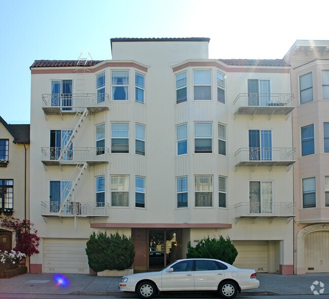 3830 Divisadero Street (749r) photo 2