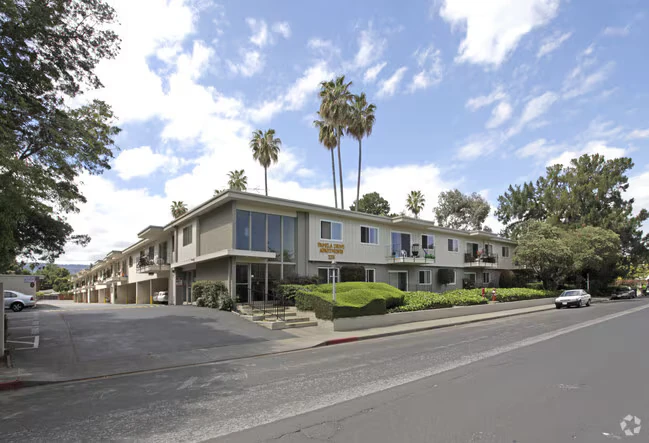 Pamela Drive Apartments photo 2