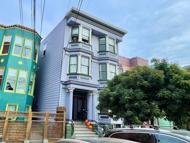 2947 Harrison Street, San Francisco, CA 94110 photo 2