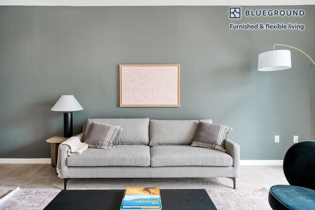 550 Moreland Way Santa Clara, CA 95054 photo 2