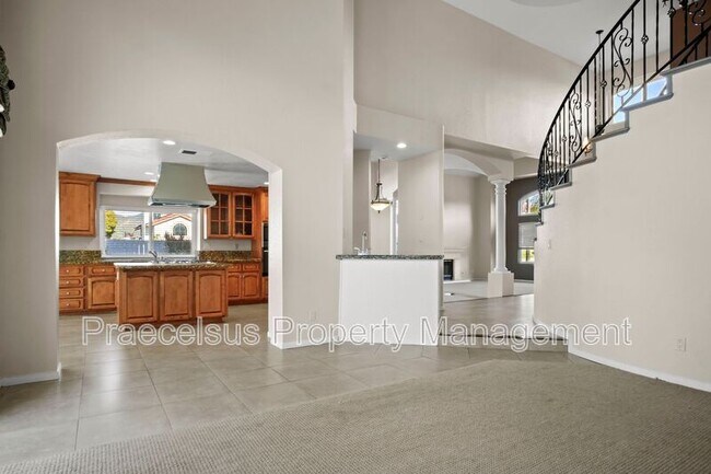 500 Zinfandel Terrace Chula Vista, CA 91913 photo 4