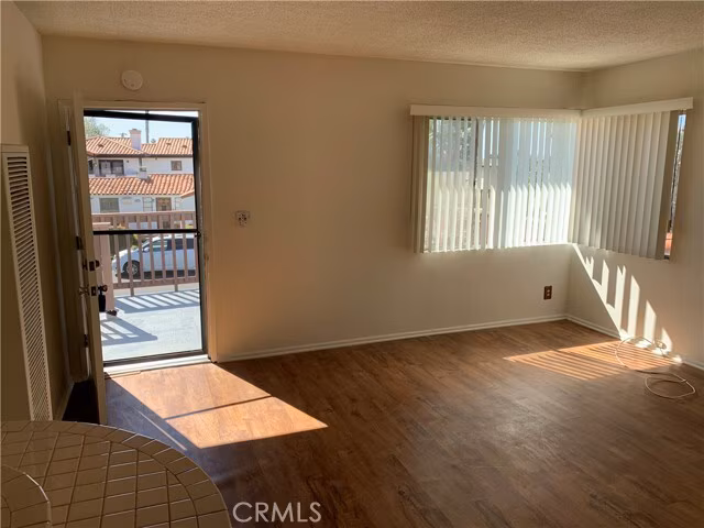 309 Avenida Victoria San Clemente, CA 92672 photo 4