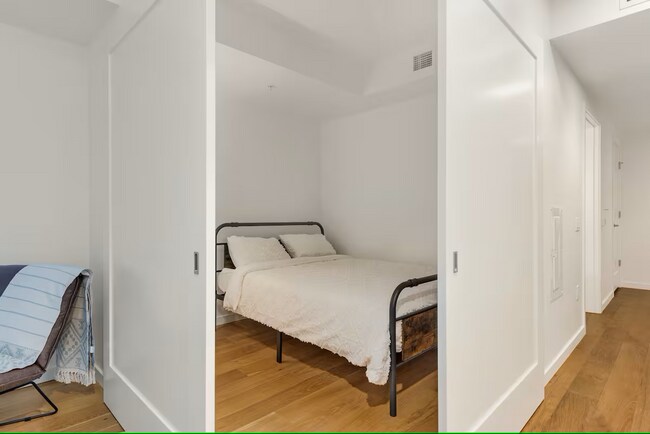 1808 Minor Ave Seattle, WA 98101 photo 4