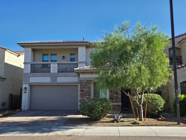 3424 E Adobe Dr photo 2