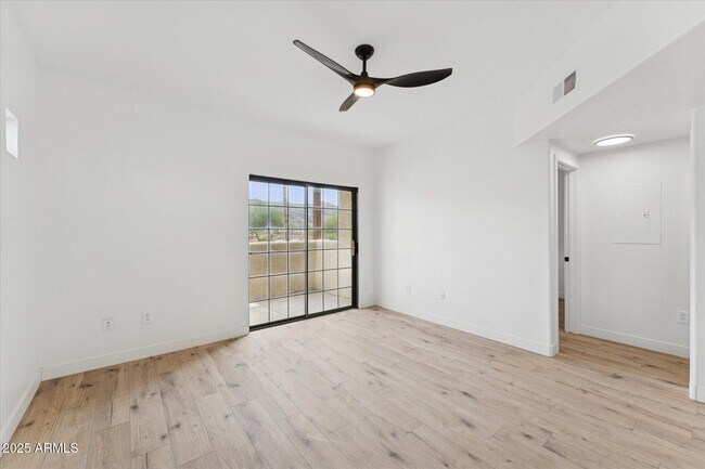 3434 E Baseline Rd Phoenix, AZ 85042 photo 4