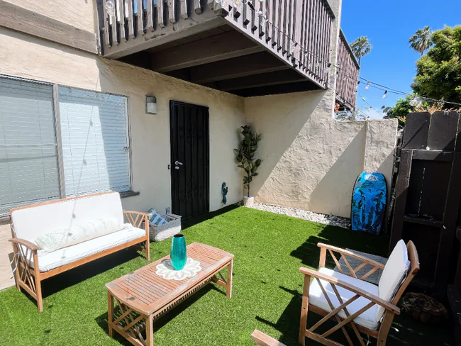 1070 Grand Ave San Diego, CA 92109 photo 2