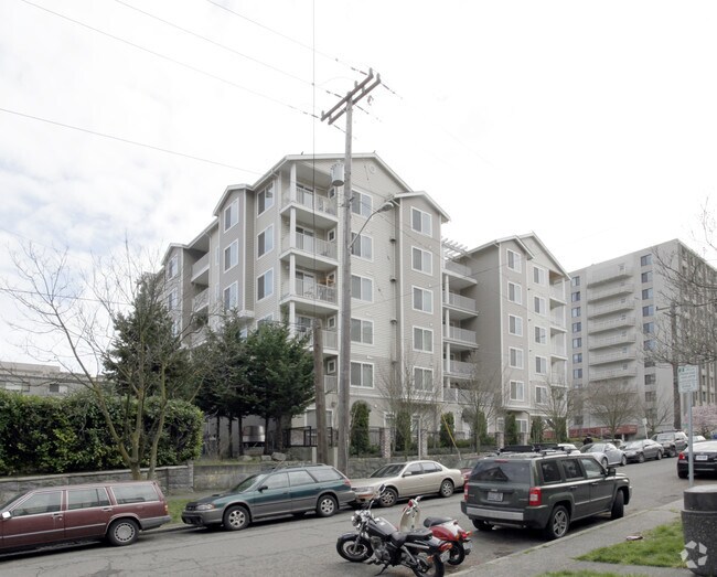 Portico on Terrace Apartments photo 2