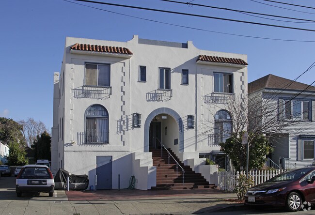 1110 Park Street, Alameda, CA 94501 photo 2
