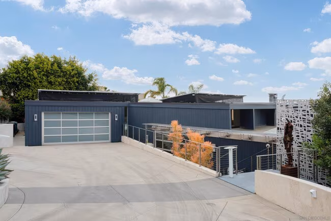 7116 Country Club Dr San Diego, CA 92037 photo 2