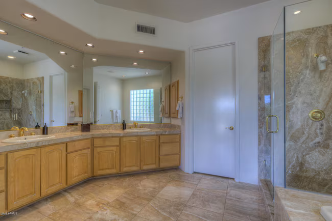 34125 N Boulders Pkwy Scottsdale, AZ 85266 photo 2
