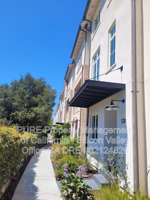 126 Lottie Ln photo 3