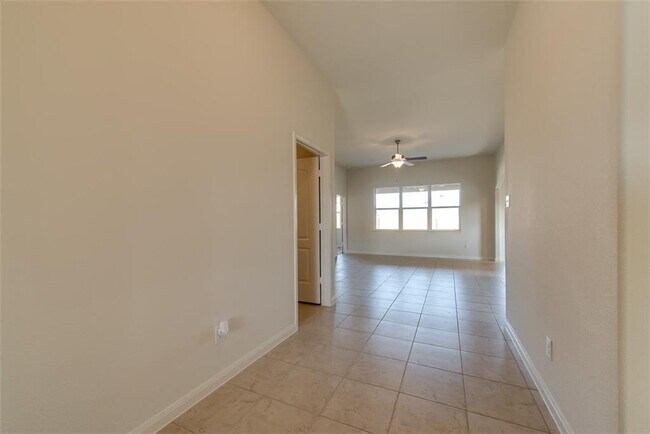 13033 Tobin Drive, Crowley, TX 76036 photo 2