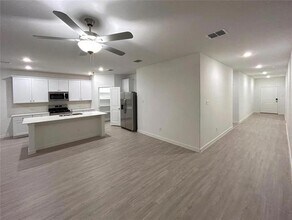 7013 English Elm Trail, Mckinney, TX 75071 photo 4