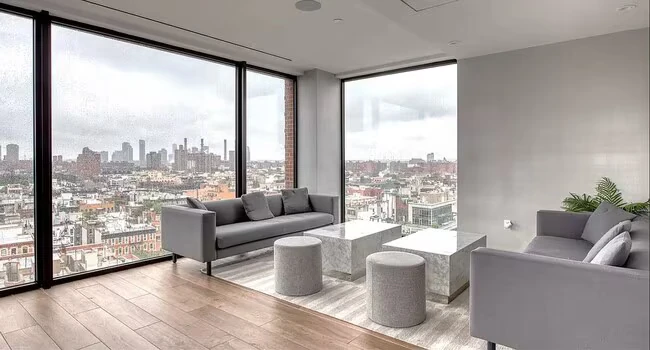 171 Suffolk St New York, NY 10002 photo 4