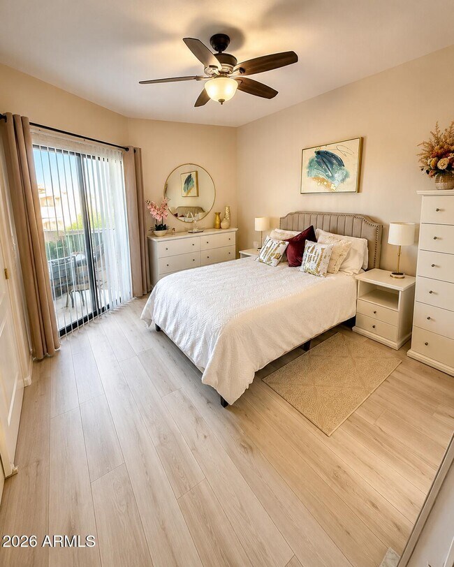 9151 W Greenway Rd Peoria, AZ 85381 photo 4