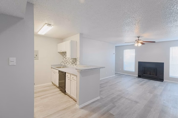 Derby Park Apartments photo 2