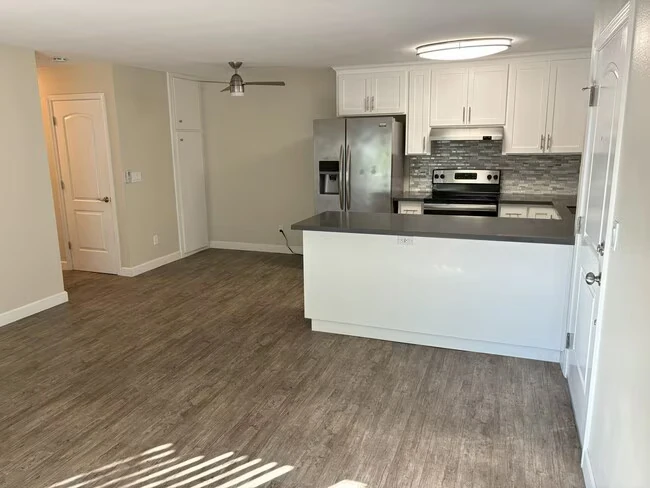 755 14th Ave Santa Cruz, CA 95062 photo 2