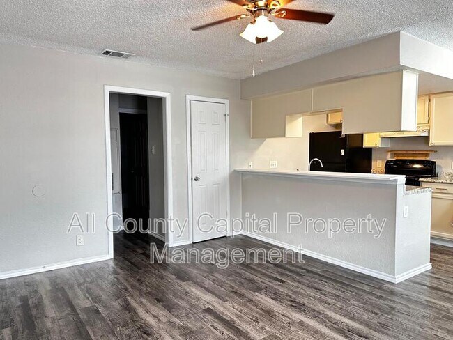 6110 Wheless Cove Austin, TX 78723 photo 5