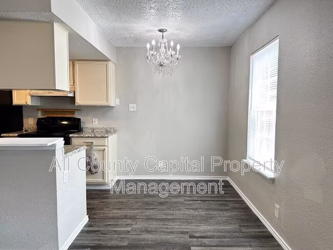 6110 Wheless Cove Austin, TX 78723 photo 2