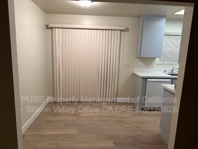 5879 El Zuparko Dr San Jose, CA 95123 photo 4