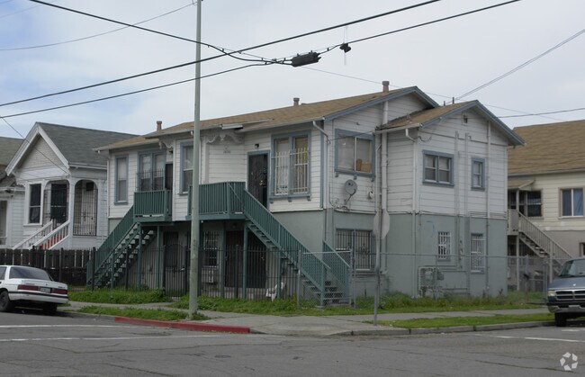 1650-1658 14th St photo 2