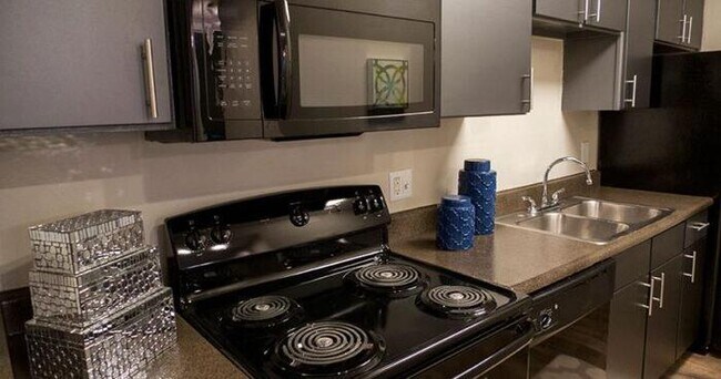 1500 San Francisco Ct Arlington, TX 76012 photo 3