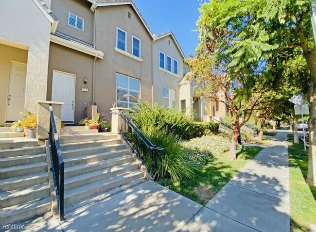 189 Esfahan Drive, San Jose, CA 95111 photo 2