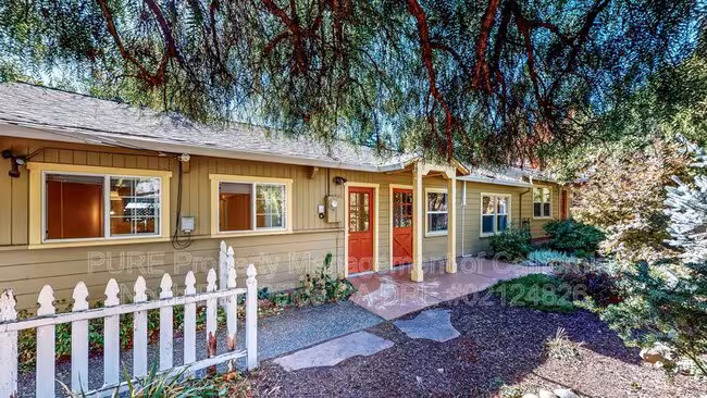 1019 North St Santa Rosa, CA 95404 photo 5