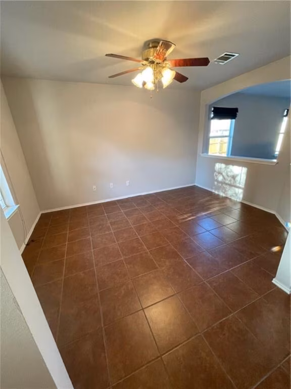 1002 Terrace Dr Leander, TX 78641 photo 3