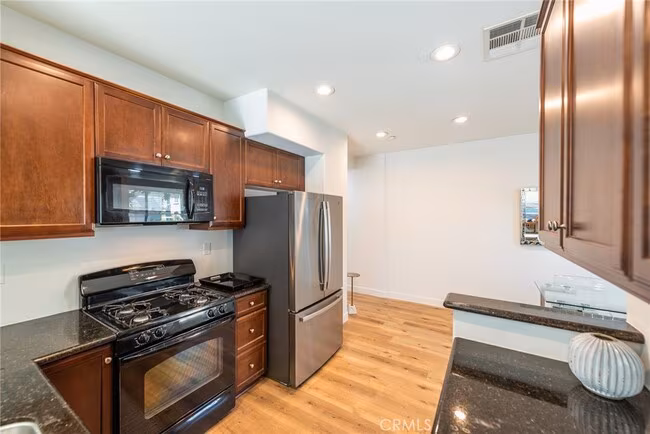 35794 Springvale Ln Murrieta, CA 92562 photo 4