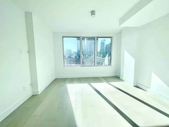 199 Bowery New York, NY 10002 photo 4