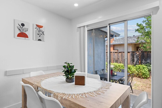 4005 Jan Way San Jose, CA 95124 photo 3