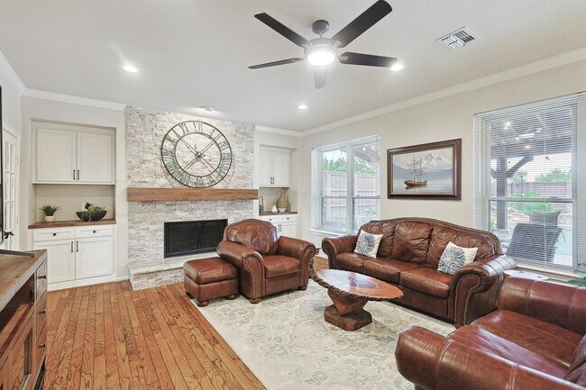 2080 Kamla Rd Lewisville, TX 75067 photo 5