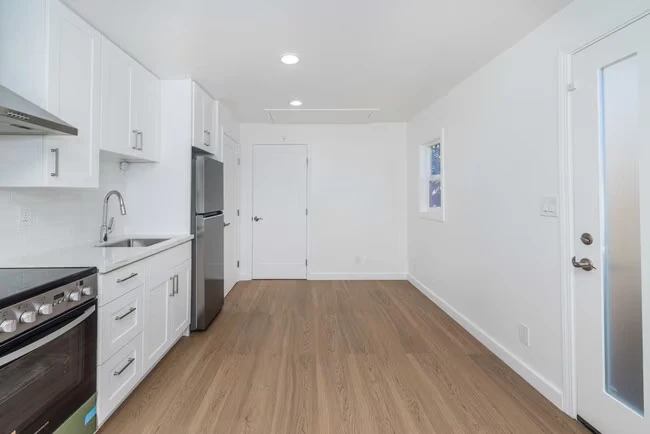 19139 Vaughn Ave Castro Valley, CA 94546 photo 5