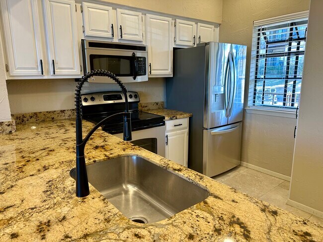 228 Henry Chandler Dr Rockwall, TX 75032 photo 3