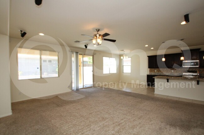 26864 North 99th Drive, Peoria, AZ 85383 photo 3