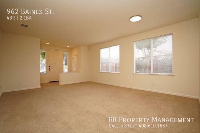 962 Baines St East Palo Alto, CA 94303 photo 5