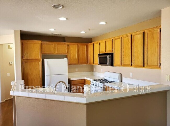 41283 Ashton Cir Temecula, CA 92592 photo 3