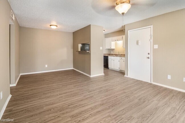 7924 Emerald Crest Dr White Settlement, TX 76108 photo 4