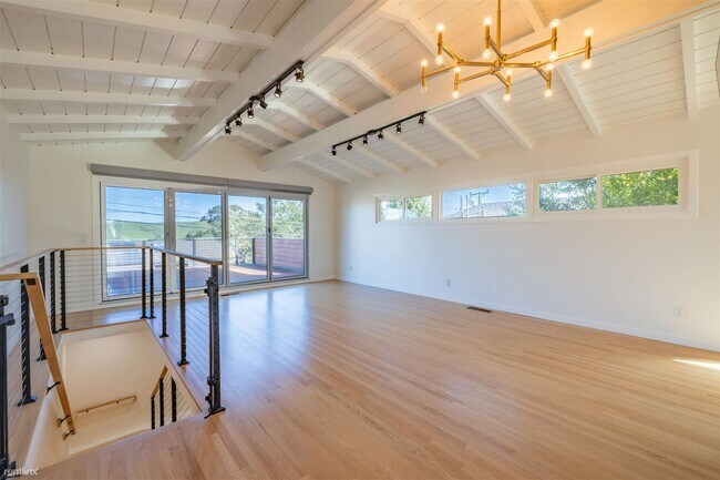 965 Leneve Place, El Cerrito, CA 94530 photo 3