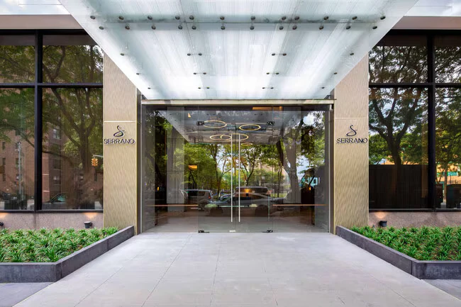 1735 York Ave New York, NY 10128 photo 5